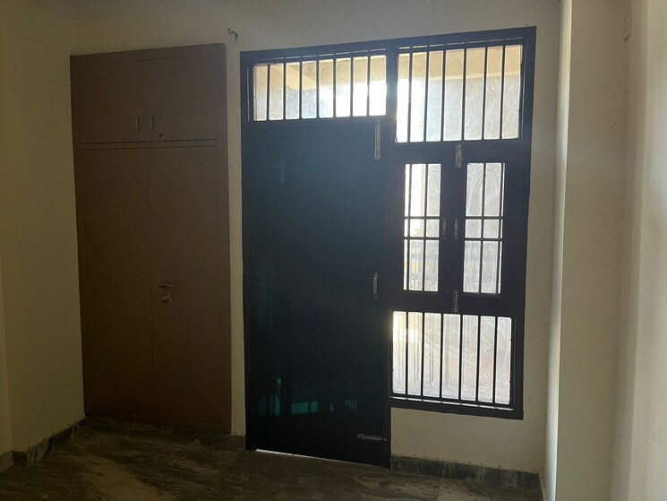 Room, patparganj 2 Bedroom 900 Sq.Ft. Apartment In Patparganj Delhi 7990802