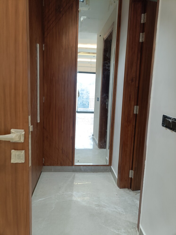 Room, ansal-plaza-sector-23 5 Bedroom 5200 Sq.Ft. Builder Floor In Sector 23 Gurgaon 7990796