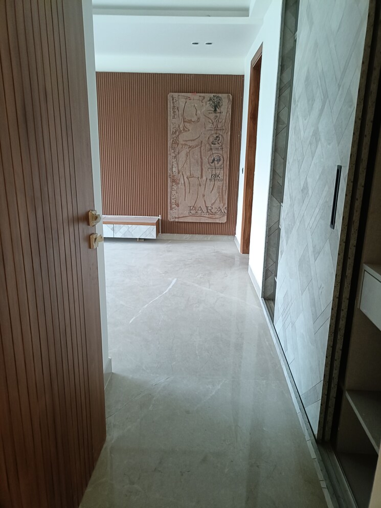 Room, ansal-plaza-sector-23 5 Bedroom 5200 Sq.Ft. Builder Floor In Sector 23 Gurgaon 7990796