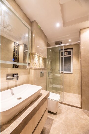 Bathroom in 3 BHK Builder Floor at Sector 71 – for Sale