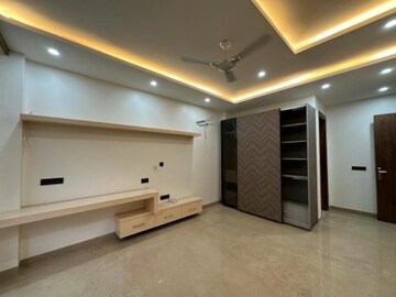 Furnished Amenities in 3 BHK Builder Floor at Sector 71 – for Sale
