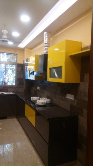 Kitchen in 3 BHK Builder Floor at Sector 71 – for Sale