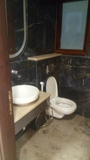 Bathroom in 3 BHK Builder Floor at Sector 71 – for Sale
