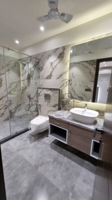 Kitchen in 3 BHK Builder Floor at Sector 71 – for Sale