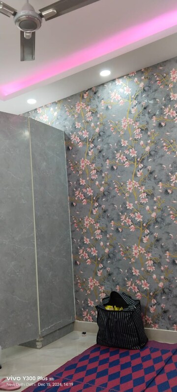 Furnished Amenities in 2 BHK Builder Floor at Govindpuri – for Rent