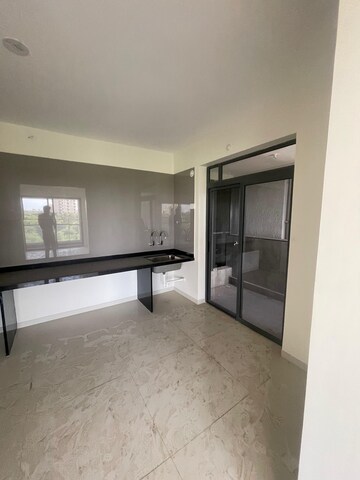 Room in 4 BHK Apartment at ANP Atlantis, Balewadi – for Sale