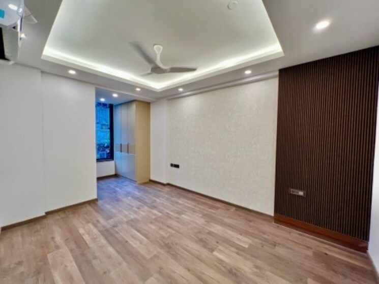 Room, sector 71 3 Bedroom 1850 Sq.Ft. Builder Floor In Sector 71 Gurgaon 7990945