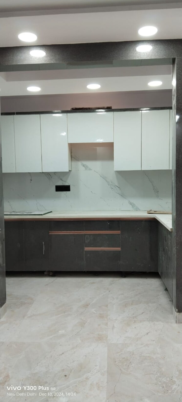 Kitchen, govindpuri 3 Bedroom 900 Sq.Ft. Builder Floor In Govindpuri Delhi 7990958