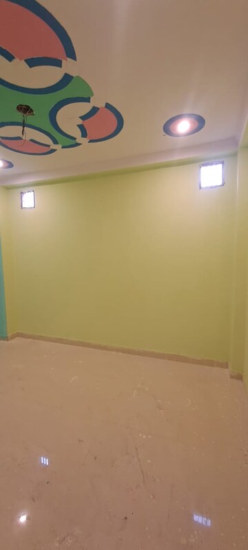 Room in 1 BHK Independent House at New Ashok Nagar – for Rent