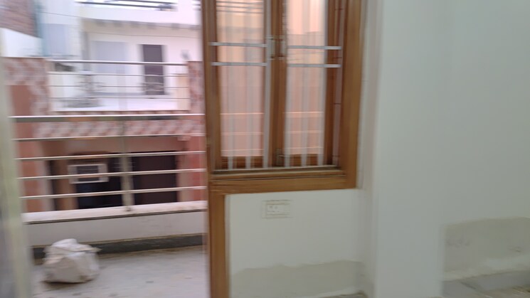 Room, patel nagar 2 Bedroom 90 Sq.Yd. Builder Floor In Patel Nagar Delhi 7991140
