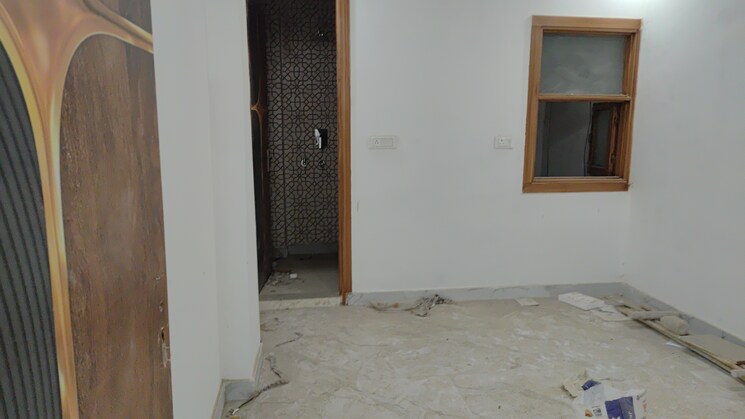 Room, patel nagar 2 Bedroom 90 Sq.Yd. Builder Floor In Patel Nagar Delhi 7991140