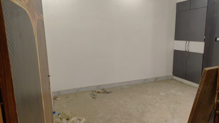 Room, patel nagar 2 Bedroom 90 Sq.Yd. Builder Floor In Patel Nagar Delhi 7991140