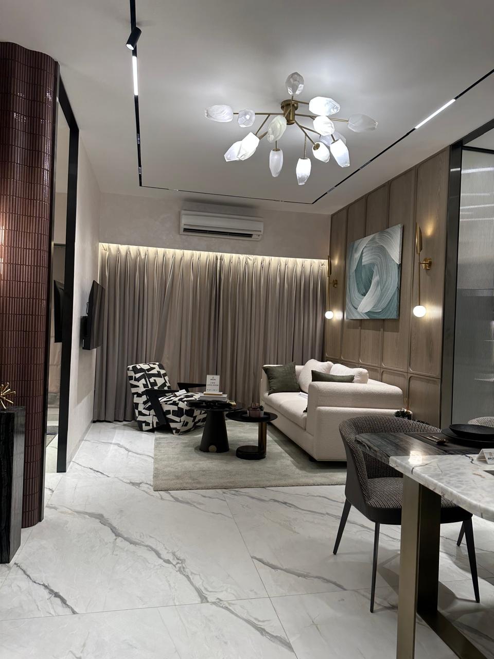 2 BHK + Servant Room 644 Sq.Ft. Apartment in Beauty Greenstone Heritage