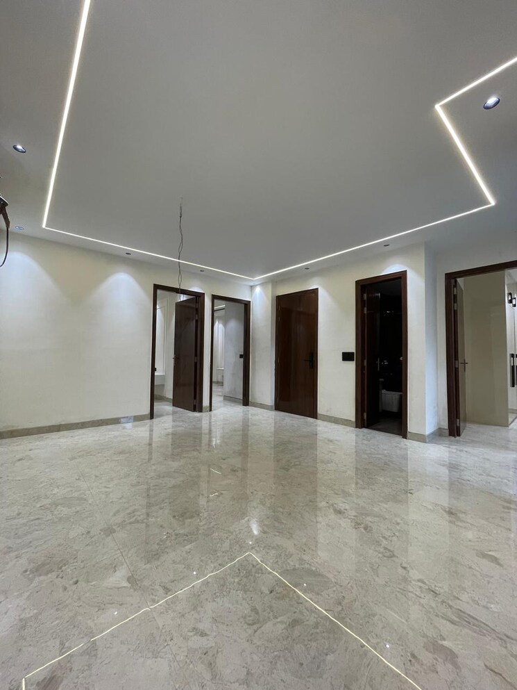 Room, anant-raj-the-estate-floors 3 Bedroom 195 Sq.Yd. Builder Floor In Sector 63a Gurgaon 7991155