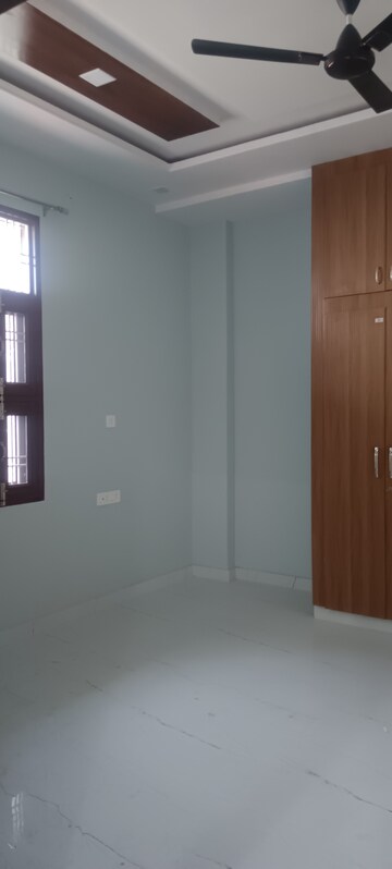 Room in 1 BHK Villa at Jagatpura – for Rent