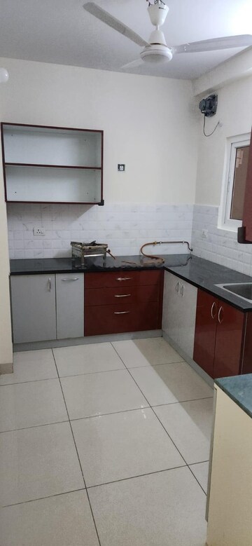 2.5 BHK Apartment For Rent in Aparna HillPark Silver Oaks, Chanda Nagar