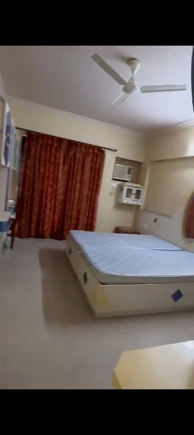 Master Bedroom, clover-acropolis 2.5 Bedroom 1550 Sq.Ft. Apartment In Viman Nagar Pune 7991224