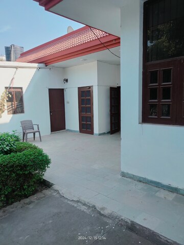 2 BHK Independent House – Exterior View View at Sector 11 - for Rent