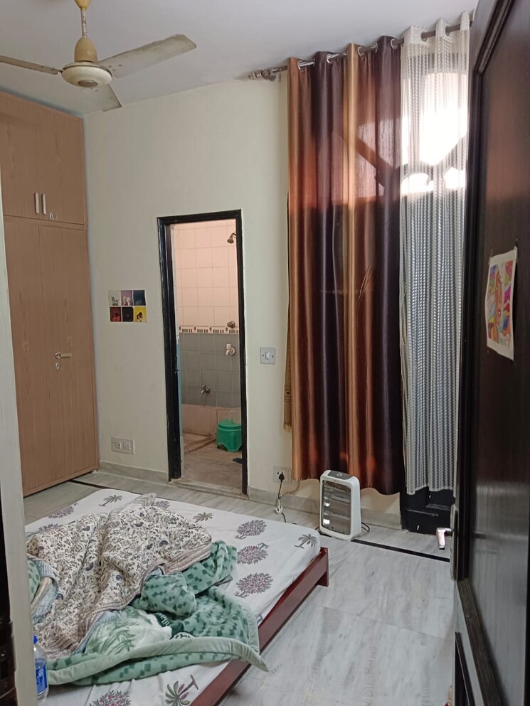 Bedroom, lajpat nagar 4 2 Bedroom 1004 Sq.Ft. Builder Floor In Lajpat Nagar 4 Delhi 7991276