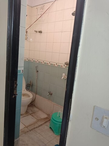 Bathroom in 2 BHK Builder Floor at Lajpat Nagar 4 – for Rent