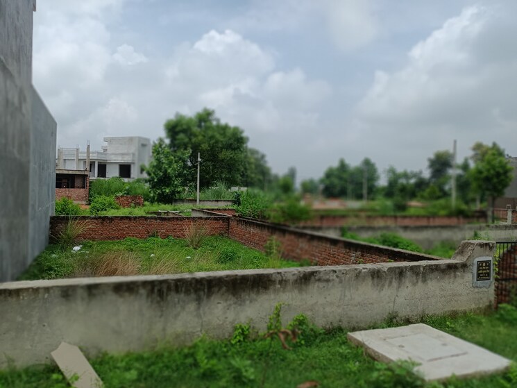 undefined, gomti nagar  1000 Sq.Ft. Plot In Gomti Nagar Lucknow 7991285