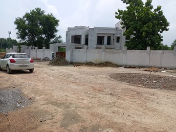  Plot – Exterior View View at Gomti Nagar - for Sale