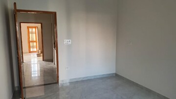Room in 2 BHK Builder Floor at Subhash Nagar – for Rent