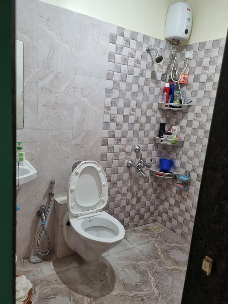 Bathroom, jagdale-velvet 2 Bedroom 766 Sq.Ft. Apartment In Vartak Nagar Thane 7991484