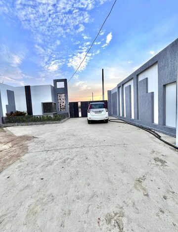  Plot – Exterior View View at Gomti Nagar - for Sale