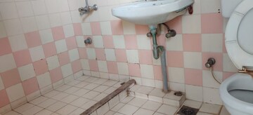 Bathroom in 3 BHK Apartment at DLF Ridgewood Estate, Dlf Phase iv – for Sale