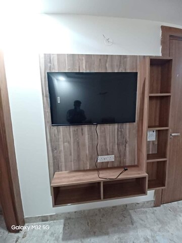 Furnished Amenities in 3 BHK Builder Floor at Sector 46 – for Rent