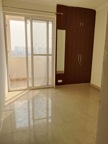 3 BHK Apartment For Rent in Amrapali Riverview Amrapali Leisure Valley Greater Noida  7991667