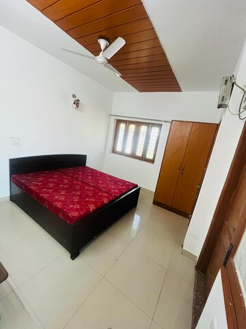Kitchen in 1 BHK Builder Floor at Ansal Sushant Lok I, Sector 43 – for Rent