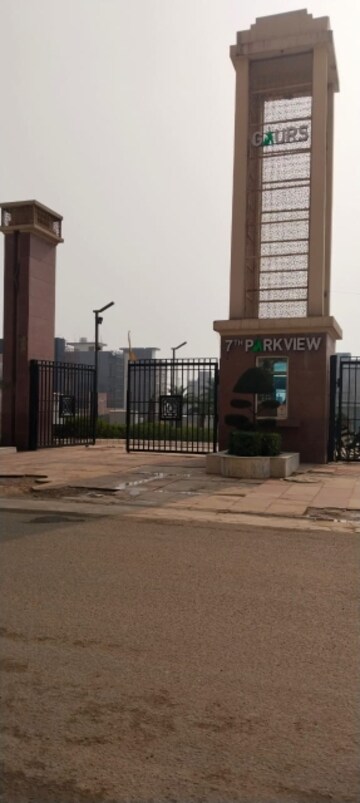  Plot – Exterior View View at Gaur Yamuna City 7th Parkview, Gaur Yamuna City - for Sale
