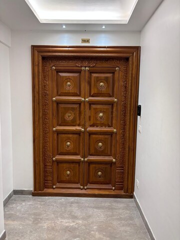 Furnished Amenities in 3.5 BHK Apartment at SNN Clermont, Hebbal – for Rent