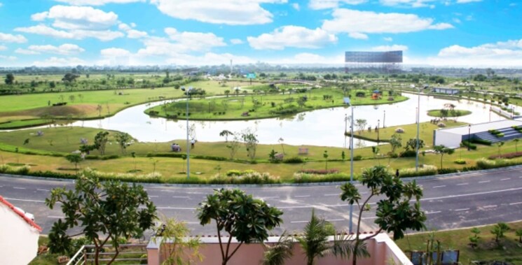 Exterior View, gaur-victorian-villas-6th-parkview  103 Sq.Yd. Plot In Gaur Yamuna City Greater Noida 7991828