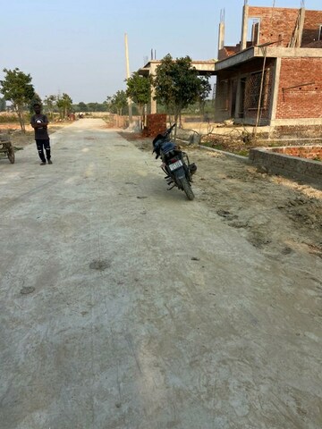 Plot – Exterior View View at Gomti Nagar - for Sale