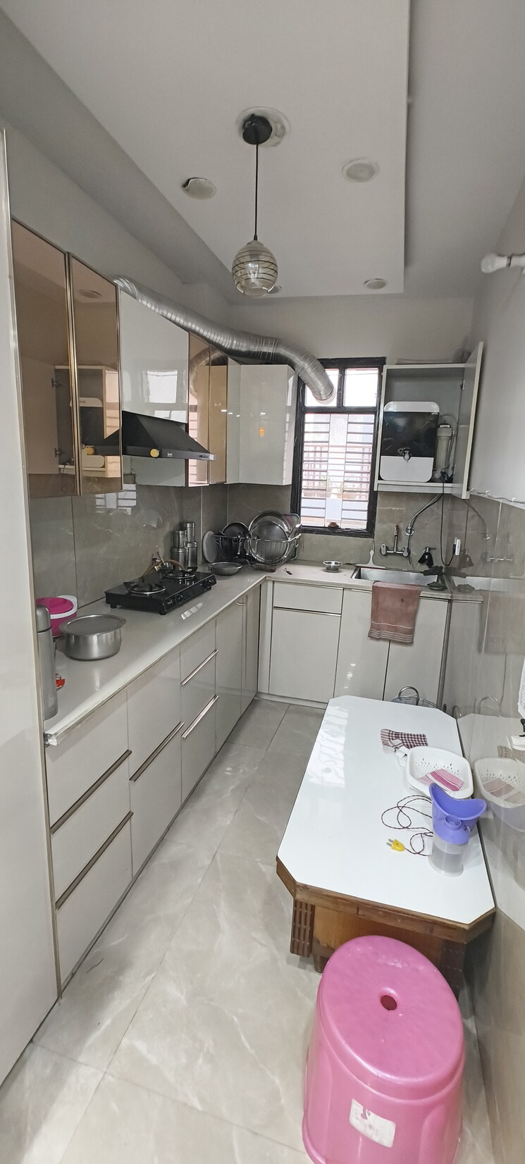 Kitchen, uttam nagar 3 Bedroom 90 Sq.Yd. Apartment In Uttam Nagar Delhi 7991890