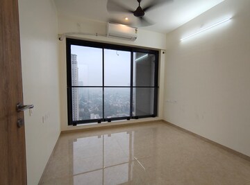 Room in 2 BHK Apartment at Dosti Eastern Bay, Wadala – for Rent