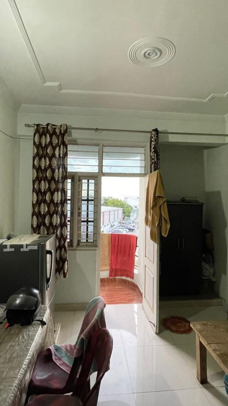 Living Room, chinhat 3 Bedroom 1700 Sq.Ft. Apartment In Chinhat Lucknow 7991901