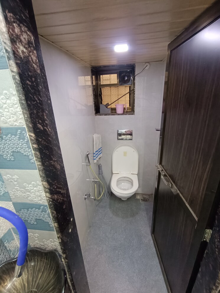 Bathroom, gokul-chs-nerul 1 Bedroom 620 Sq.Ft. Apartment In Nerul Navi Mumbai 7991900