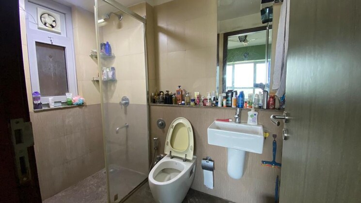 Bathroom, db-orchid-woods 3 Bedroom 1820 Sq.Ft. Apartment In Goregaon East Mumbai 7991909