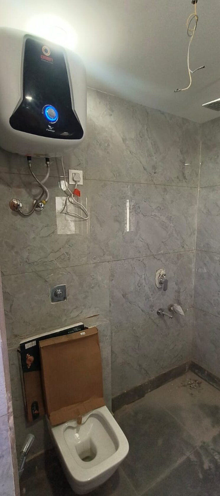 Bathroom, rwa-apartments-sector-52 6 Bedroom 200 Sq.Mt. Independent House In Sector 52 Noida 7991979