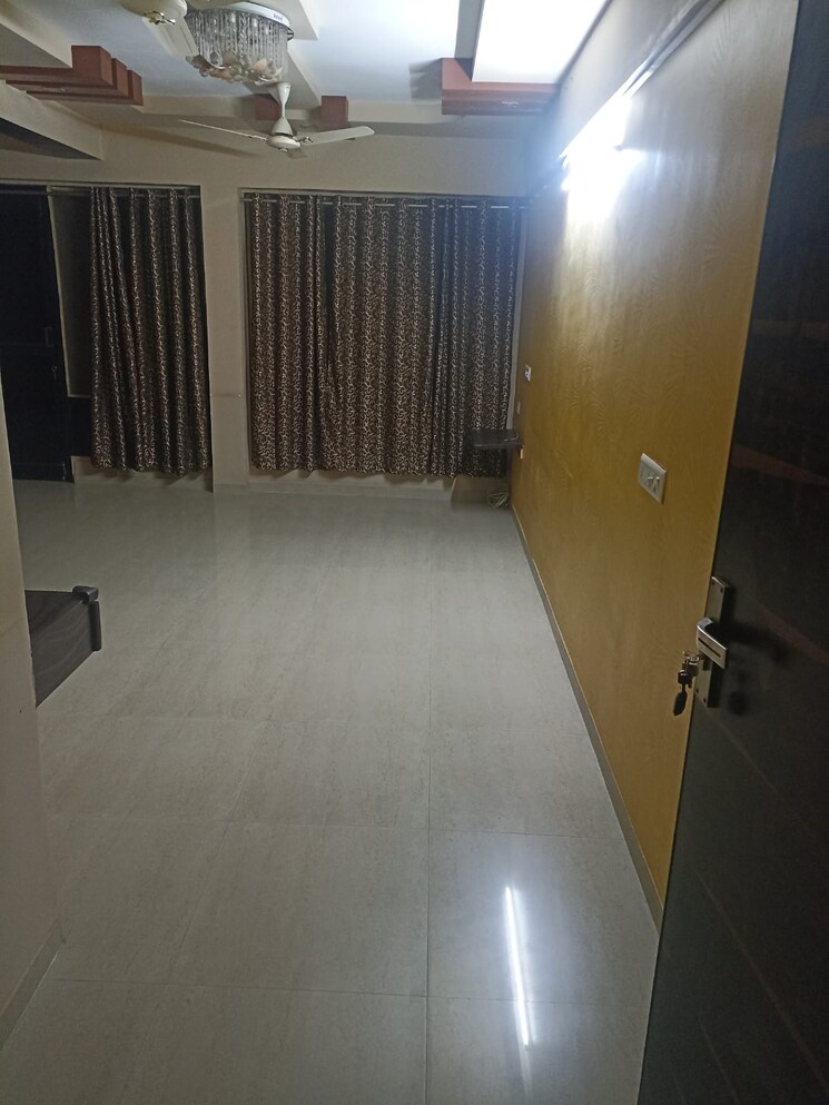 Room, gota 3 Bedroom 1800 Sq.Ft. Apartment In Gota Ahmedabad 7991968