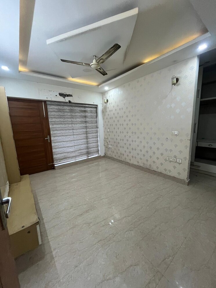 Bathroom, aashrya-chgs 4 Bedroom 263 Sq.Yd. Independent House In Sector 10a Gurgaon 7991975