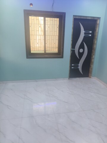 Room in 1 BHK Apartment at Nilkanth Chhaya CHS, Kalyan West – for Rent