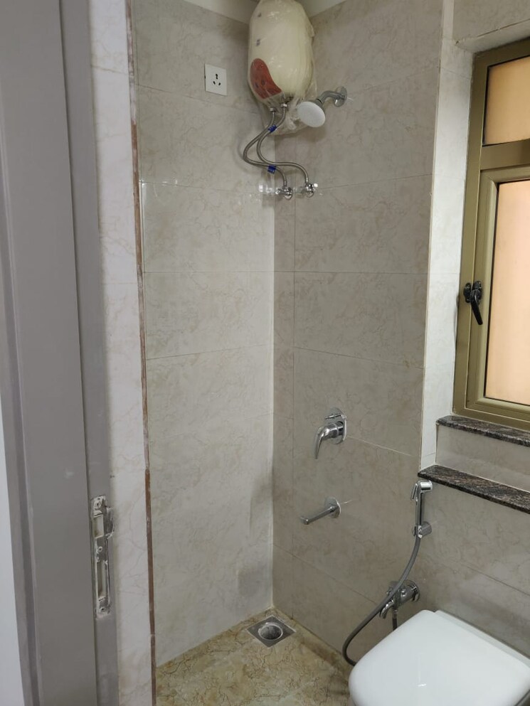 Bathroom, sheth-vasant-oasis 1 Bedroom 472 Sq.Ft. Apartment In Andheri East Mumbai 7992015