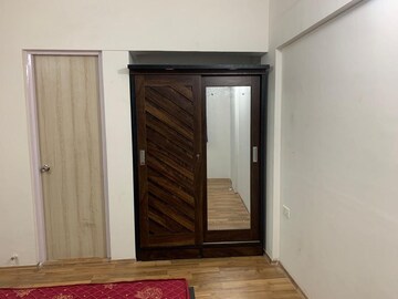 Room in 2 BHK Apartment at Lodha Casa Rio, Dombivli East – for Rent
