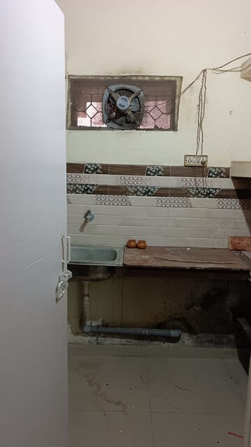 Furnished Amenities in 2 BHK Apartment at Vasundhara Enclave – for Sale