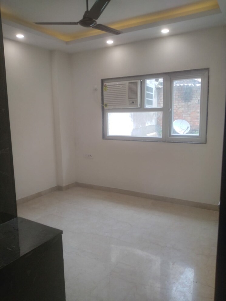 Master Bedroom, hauz khas 3 Bedroom 135 Sq.Yd. Builder Floor In Hauz Khas Delhi 7992070
